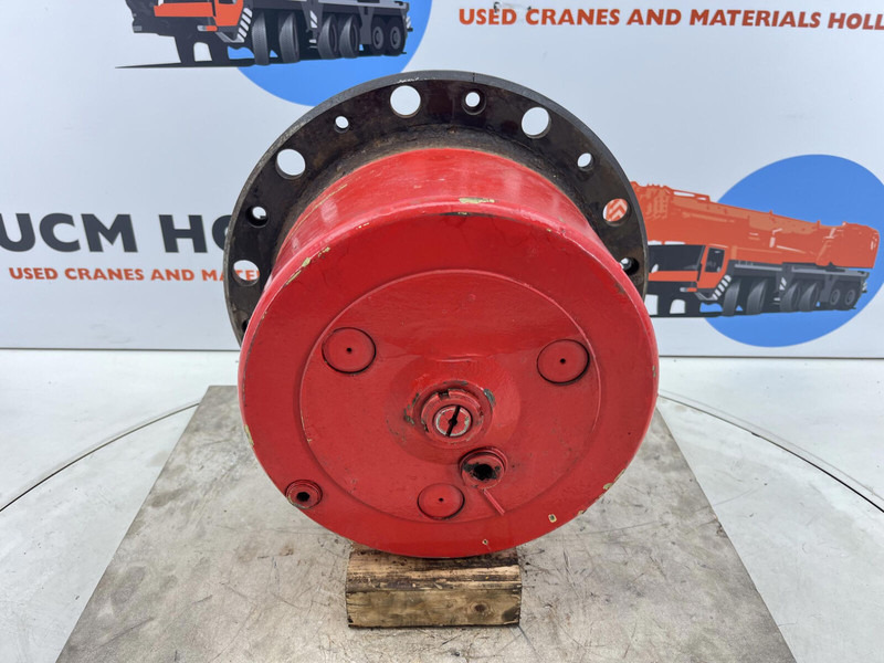 Gottwald planetary gear 25-18-62-40-3pl-H185-46 - Suspension pour Grue: photos 1 Gottwald planetary gear 25-18-62-40-3pl-H185-46 - Suspension pour Grue: photos 1