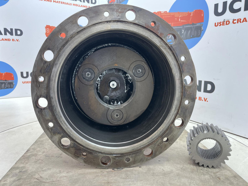 Gottwald planetary gear 25-18-62-40-3pl-H185-46 - Suspension pour Grue: photos 4 Gottwald planetary gear 25-18-62-40-3pl-H185-46 - Suspension pour Grue: photos 4