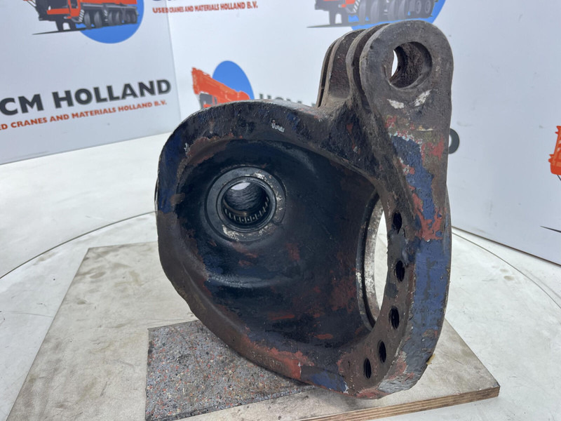 Grove GMK Steering knuckle 16 holes - Fusée d'essieu pour Grue: photos 5 Grove GMK Steering knuckle 16 holes - Fusée d'essieu pour Grue: photos 5