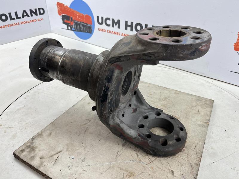 Kessler+CO Kessler steering knuckle 12 holes - Fusée d'essieu pour Grue: photos 4 Kessler+CO Kessler steering knuckle 12 holes - Fusée d'essieu pour Grue: photos 4
