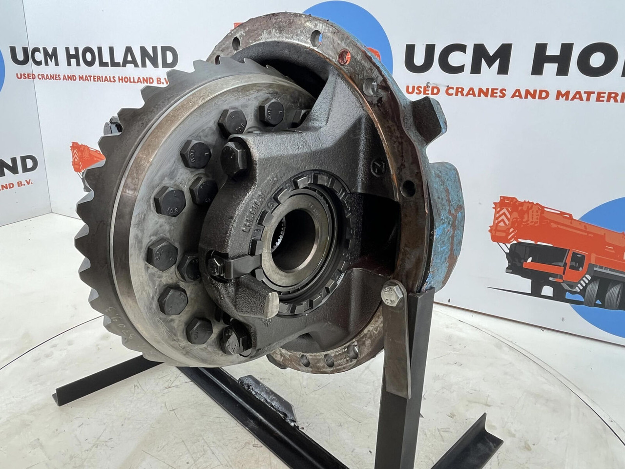 Kessler End differential 18x35 - Différentiel pour Grue mobile: photos 2 Kessler End differential 18x35 - Différentiel pour Grue mobile: photos 2