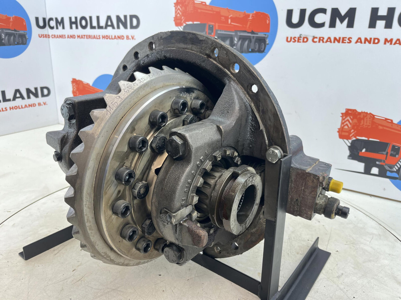 Krupp 70 GMT End differential 17x36 axle 1 - Différentiel pour Grue mobile: photos 2 Krupp 70 GMT End differential 17x36 axle 1 - Différentiel pour Grue mobile: photos 2