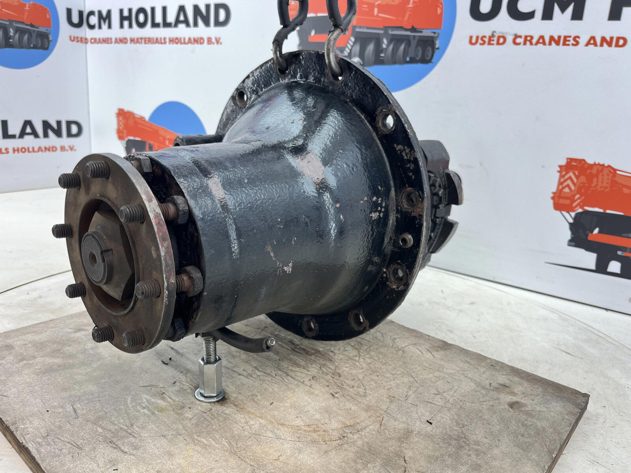 Krupp KMK 2025 End differential 11x29 axle 1 - Différentiel pour Grue mobile: photos 4 Krupp KMK 2025 End differential 11x29 axle 1 - Différentiel pour Grue mobile: photos 4