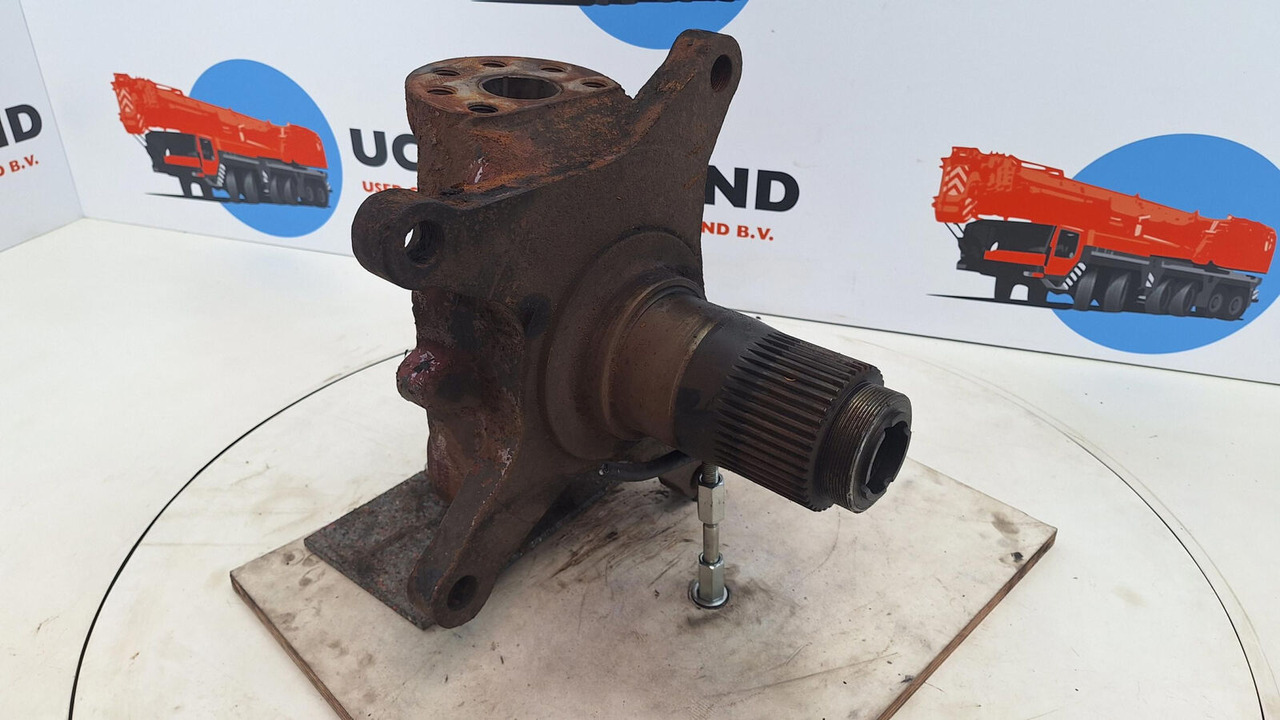 Krupp KMK 2025 Steering knuckle axle 1 - Fusée d'essieu pour Grue: photos 3 Krupp KMK 2025 Steering knuckle axle 1 - Fusée d'essieu pour Grue: photos 3