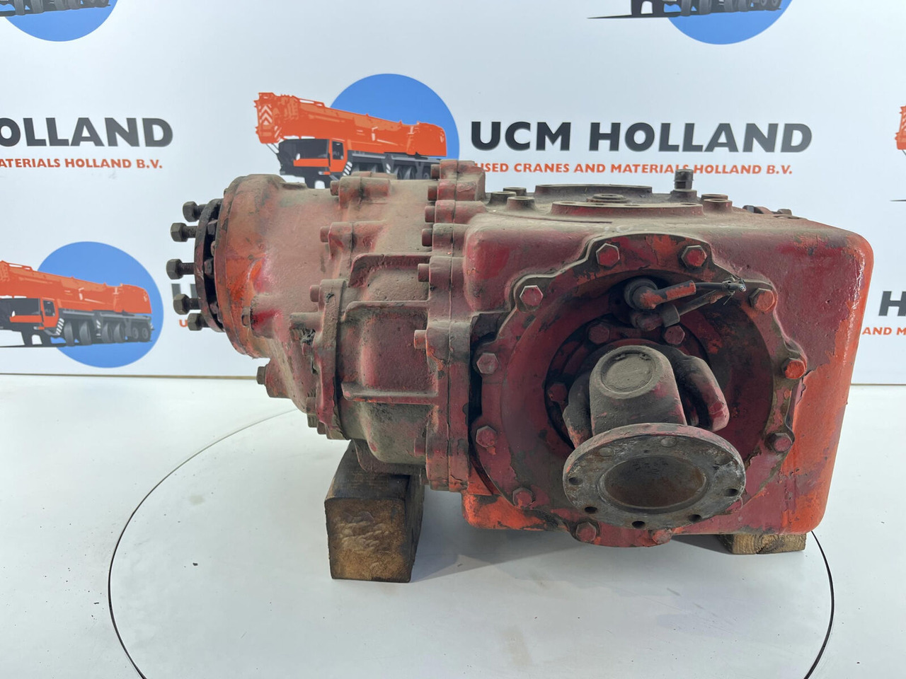Krupp KMK 4070 axle 3 diff box - Différentiel pour Grue mobile: photos 3 Krupp KMK 4070 axle 3 diff box - Différentiel pour Grue mobile: photos 3