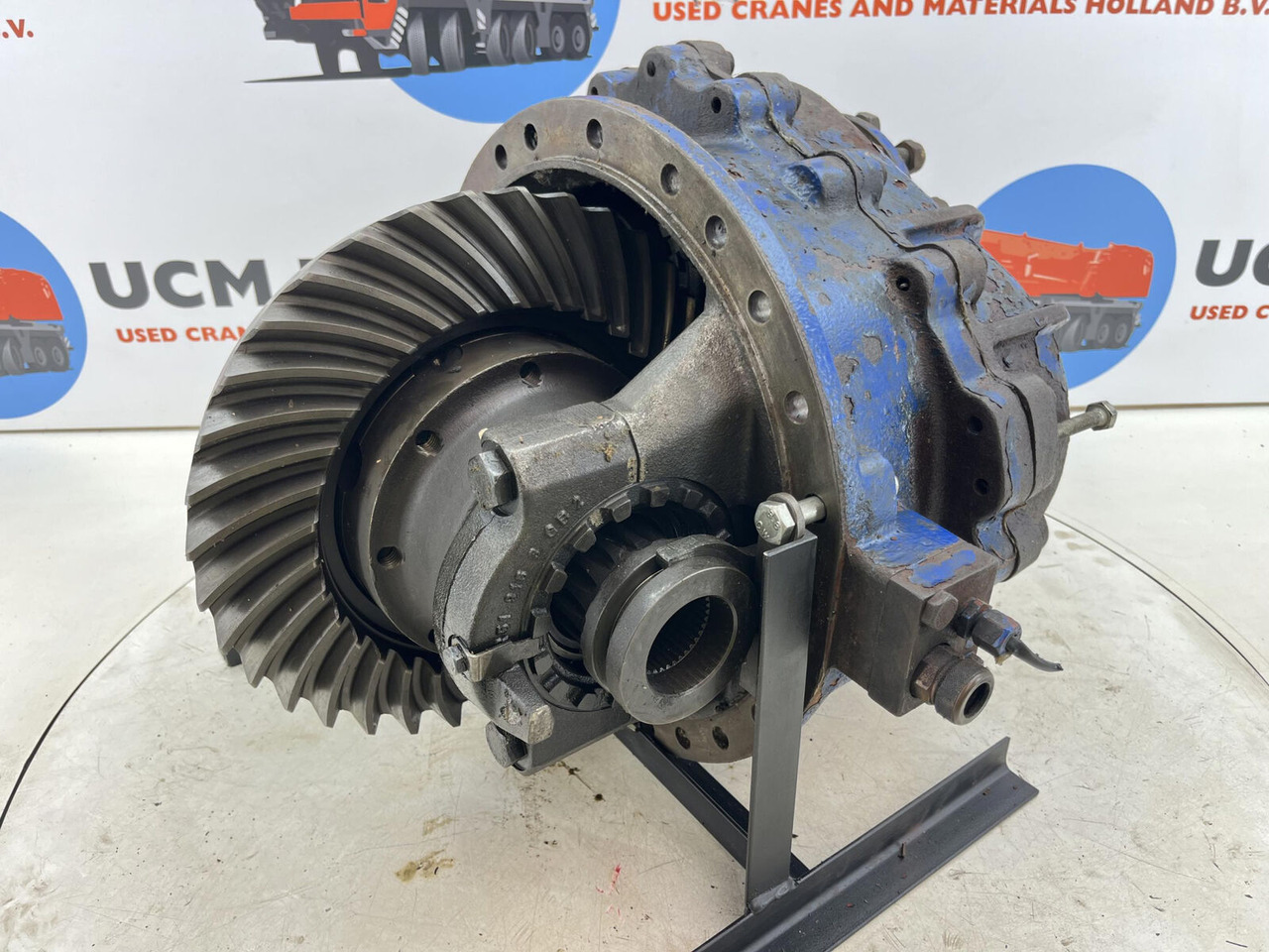 Krupp KMK 5100 Mid differential 13x35 axle 2 - Différentiel pour Grue mobile: photos 2 Krupp KMK 5100 Mid differential 13x35 axle 2 - Différentiel pour Grue mobile: photos 2