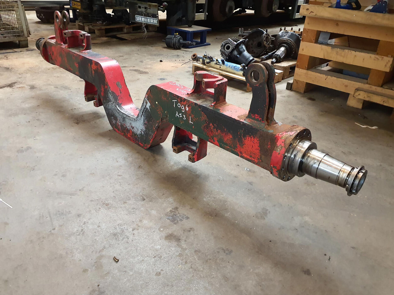 Krupp KMK 5100 axle 3 housing - Essieu et pièces pour Grue mobile: photos 4 Krupp KMK 5100 axle 3 housing - Essieu et pièces pour Grue mobile: photos 4