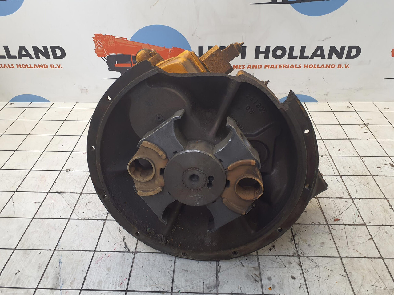 Krupp KMK 5100 upper pump for parts - Pompe hydraulique pour Grue mobile: photos 4 Krupp KMK 5100 upper pump for parts - Pompe hydraulique pour Grue mobile: photos 4
