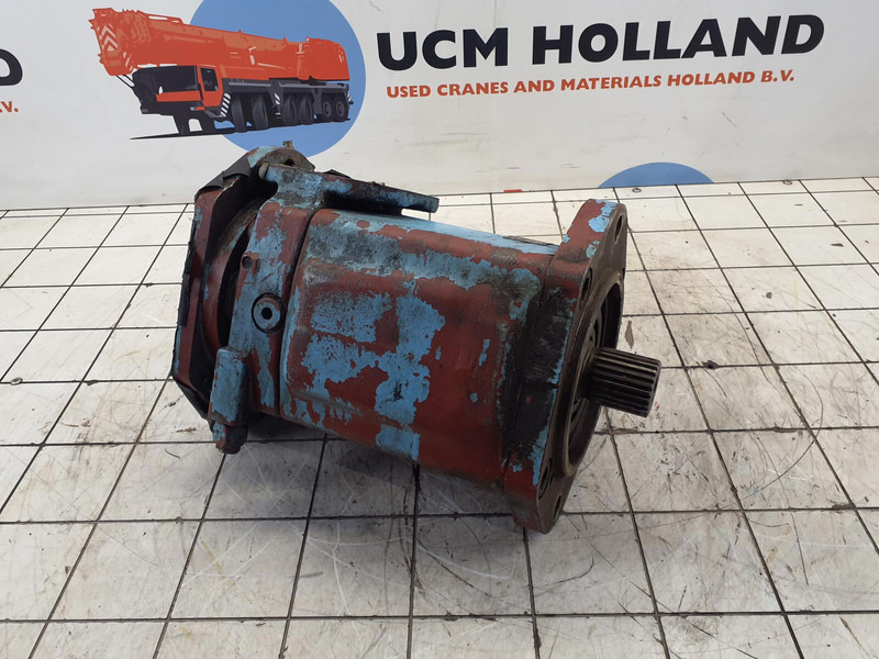 Krupp KMK 6180/6200 pump - Pompe hydraulique pour Grue: photos 1 Krupp KMK 6180/6200 pump - Pompe hydraulique pour Grue: photos 1