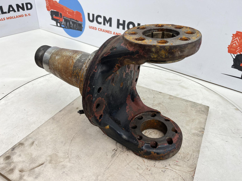 Liebherr LT 1090 Steering knuckle 16 holes - Fusée d'essieu pour Grue: photos 4 Liebherr LT 1090 Steering knuckle 16 holes - Fusée d'essieu pour Grue: photos 4