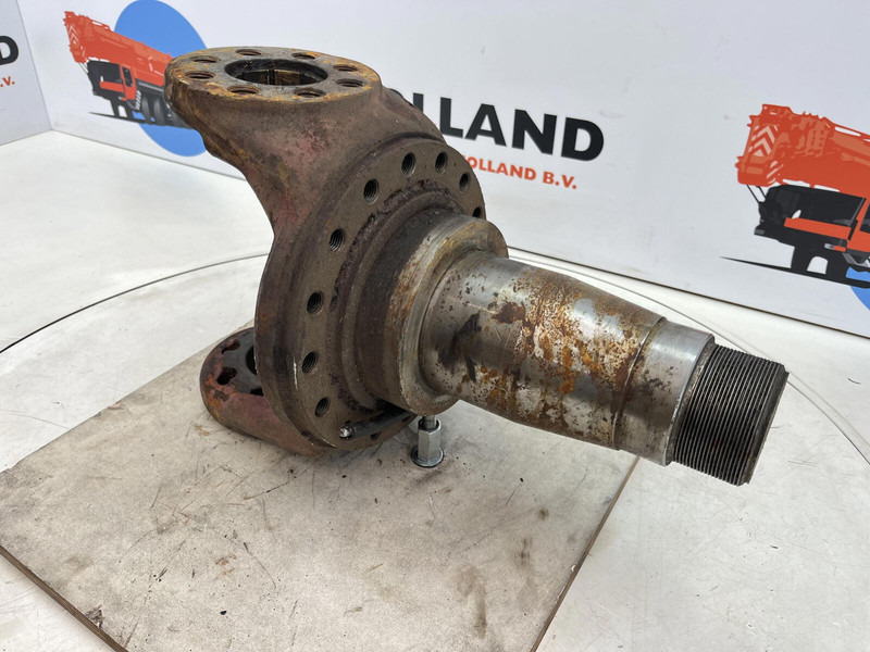 Liebherr LT 1090 Steering knuckle 16 holes - Fusée d'essieu pour Grue: photos 3 Liebherr LT 1090 Steering knuckle 16 holes - Fusée d'essieu pour Grue: photos 3