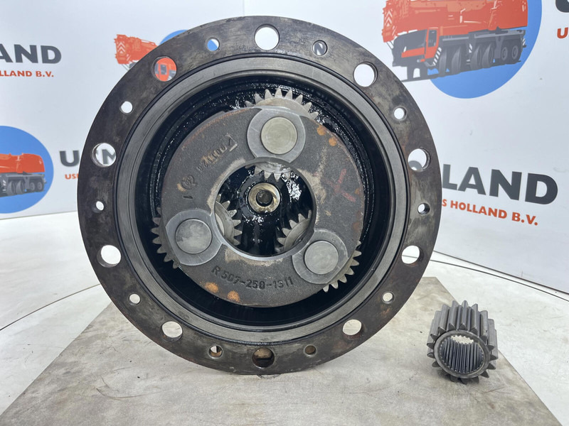Liebherr LTM 1025 planetary gear 17-24-67-32-3pl-H85 - Suspension pour Grue: photos 4 Liebherr LTM 1025 planetary gear 17-24-67-32-3pl-H85 - Suspension pour Grue: photos 4