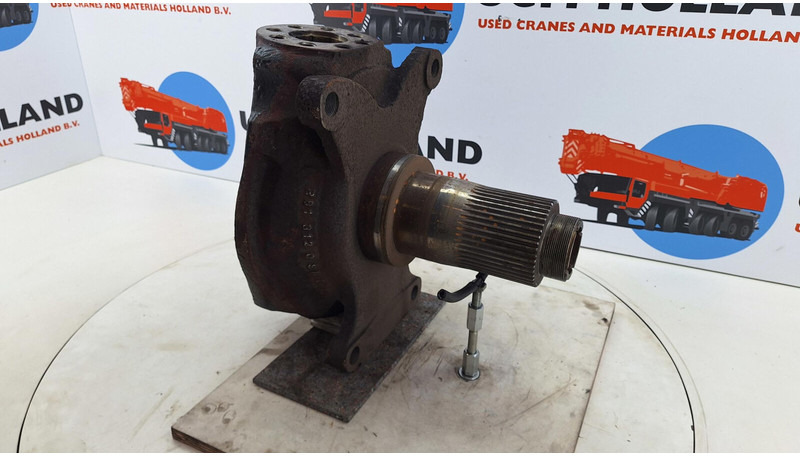 Liebherr LTM 1030 Steering knuckle axle 1 - Fusée d'essieu pour Grue: photos 3 Liebherr LTM 1030 Steering knuckle axle 1 - Fusée d'essieu pour Grue: photos 3