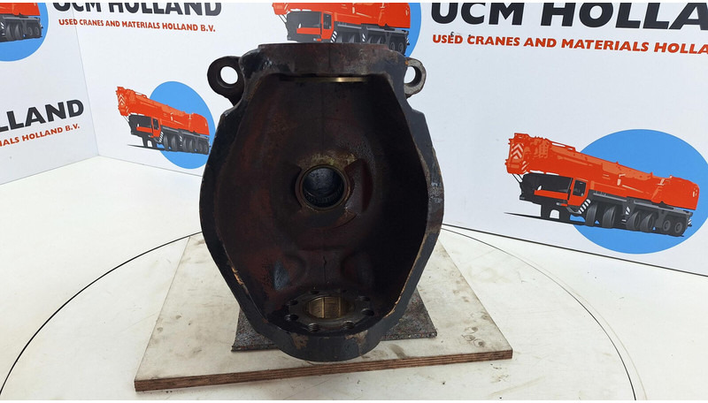 Liebherr LTM 1030 Steering knuckle axle 1 - Fusée d'essieu pour Grue: photos 5 Liebherr LTM 1030 Steering knuckle axle 1 - Fusée d'essieu pour Grue: photos 5