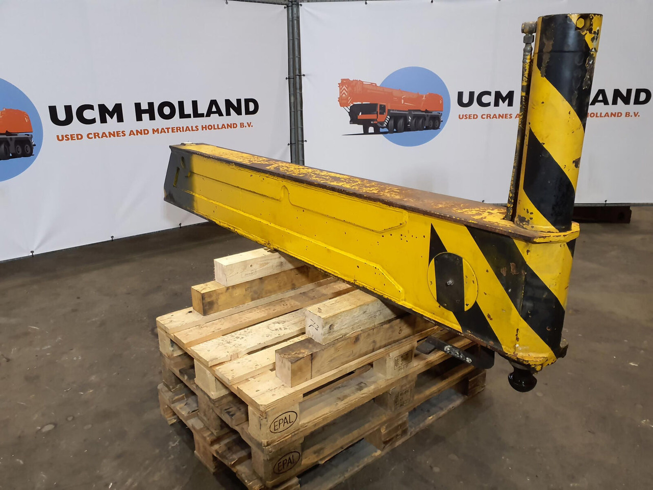 Liebherr LTM 1050-1 sliding beam rear complete - Suspension pour Grue mobile: photos 1 Liebherr LTM 1050-1 sliding beam rear complete - Suspension pour Grue mobile: photos 1