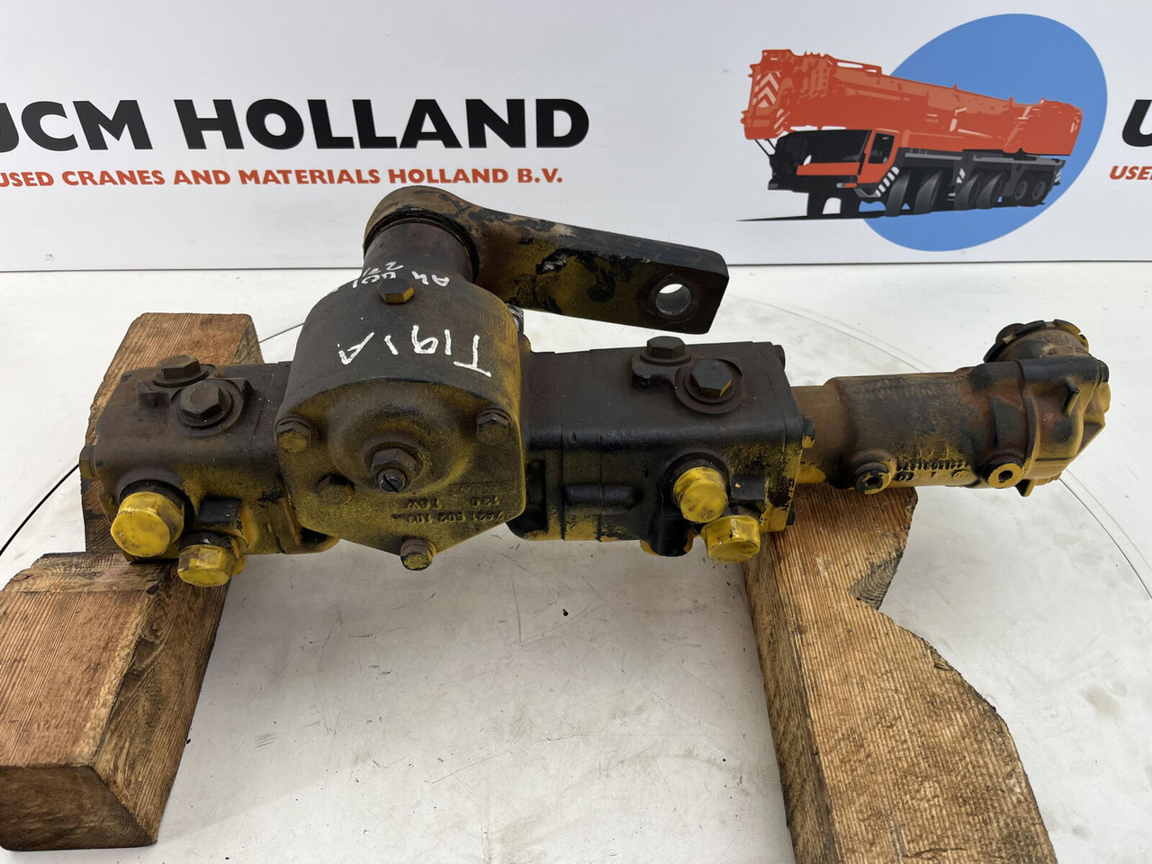 Liebherr LTM 1050-1 steering box - Boîtier de direction pour Grue mobile: photos 5 Liebherr LTM 1050-1 steering box - Boîtier de direction pour Grue mobile: photos 5