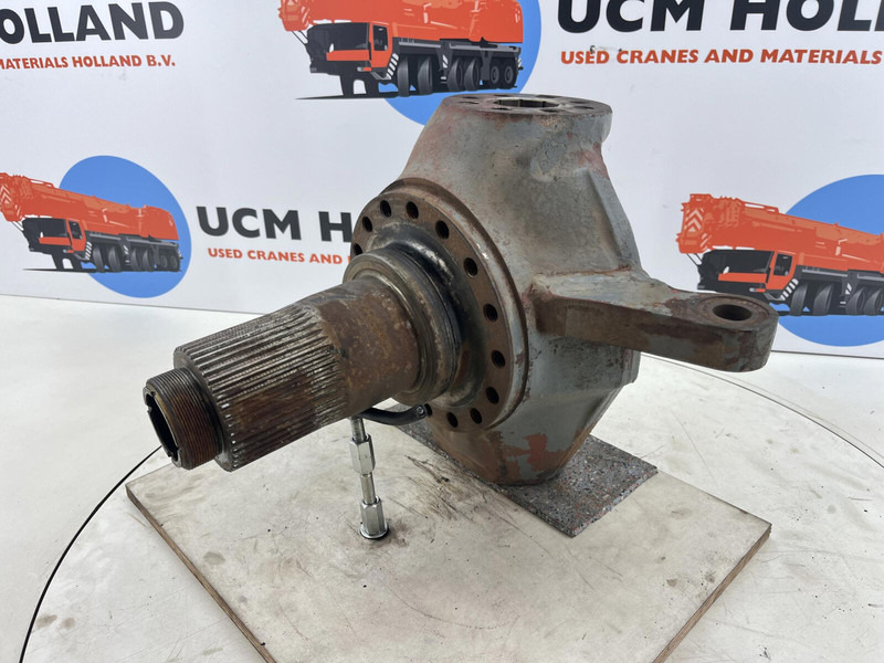 Liebherr LTM 1050-1 steering knuckle 16 holes axle 3 left - Fusée d'essieu pour Grue: photos 1 Liebherr LTM 1050-1 steering knuckle 16 holes axle 3 left - Fusée d'essieu pour Grue: photos 1
