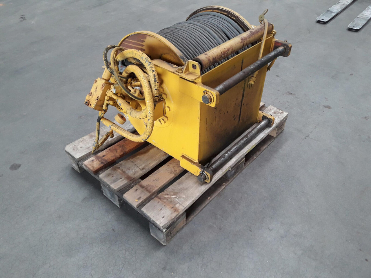 Liebherr LTM 1050-1 winch - Treuil pour Grue mobile: photos 1 Liebherr LTM 1050-1 winch - Treuil pour Grue mobile: photos 1