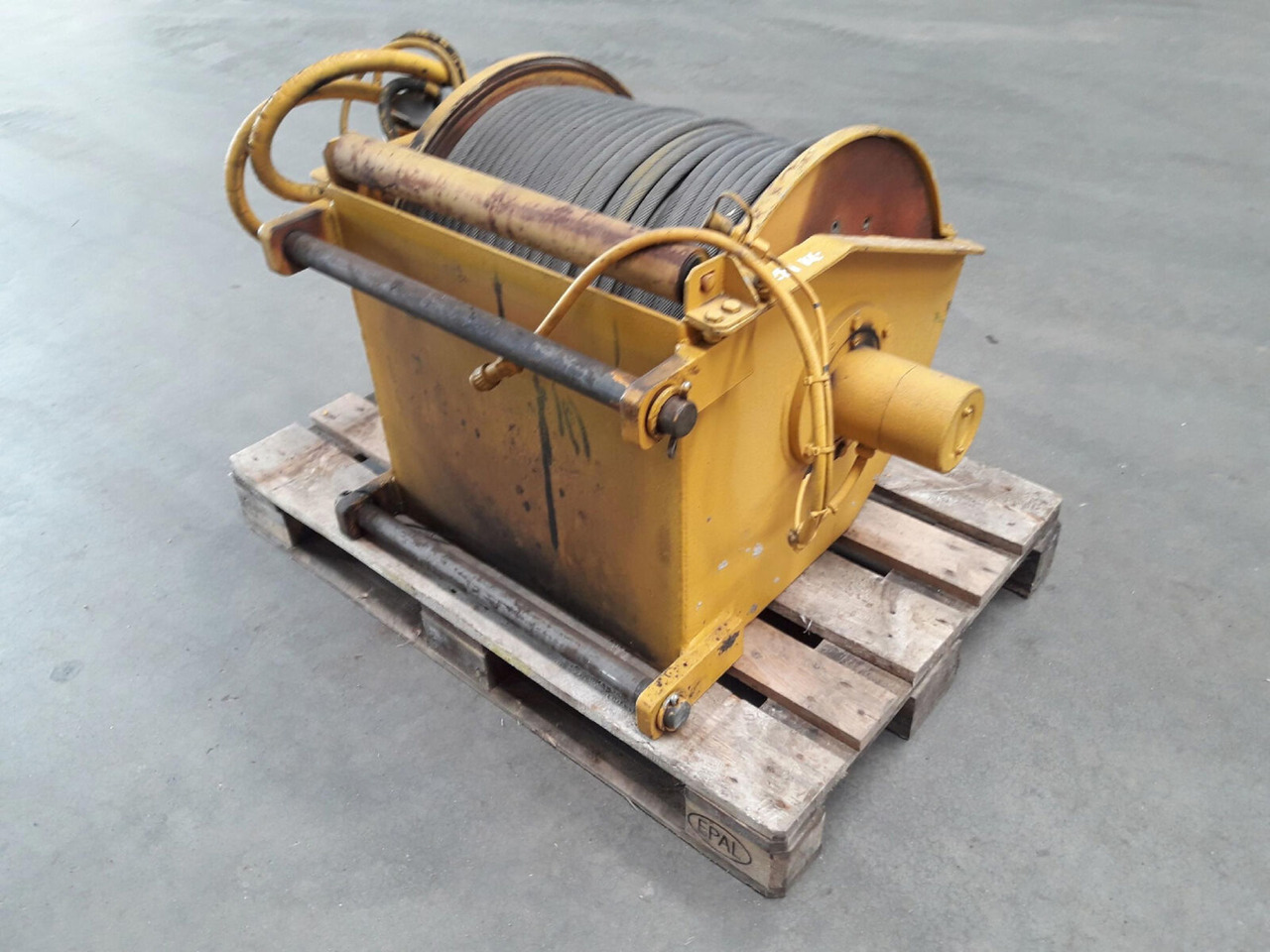 Liebherr LTM 1050-1 winch - Treuil pour Grue mobile: photos 2 Liebherr LTM 1050-1 winch - Treuil pour Grue mobile: photos 2