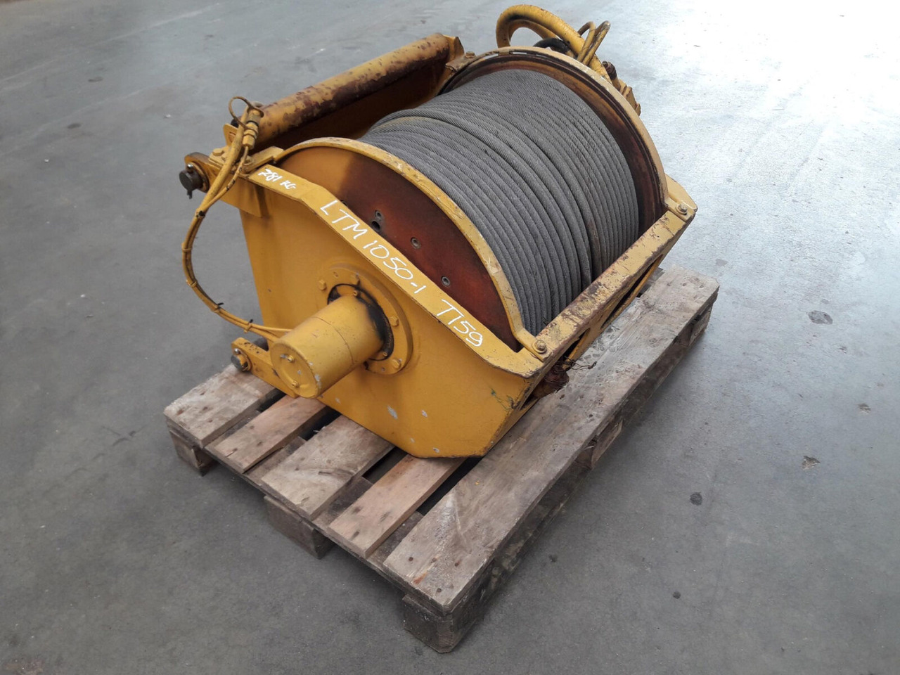 Liebherr LTM 1050-1 winch - Treuil pour Grue mobile: photos 4 Liebherr LTM 1050-1 winch - Treuil pour Grue mobile: photos 4