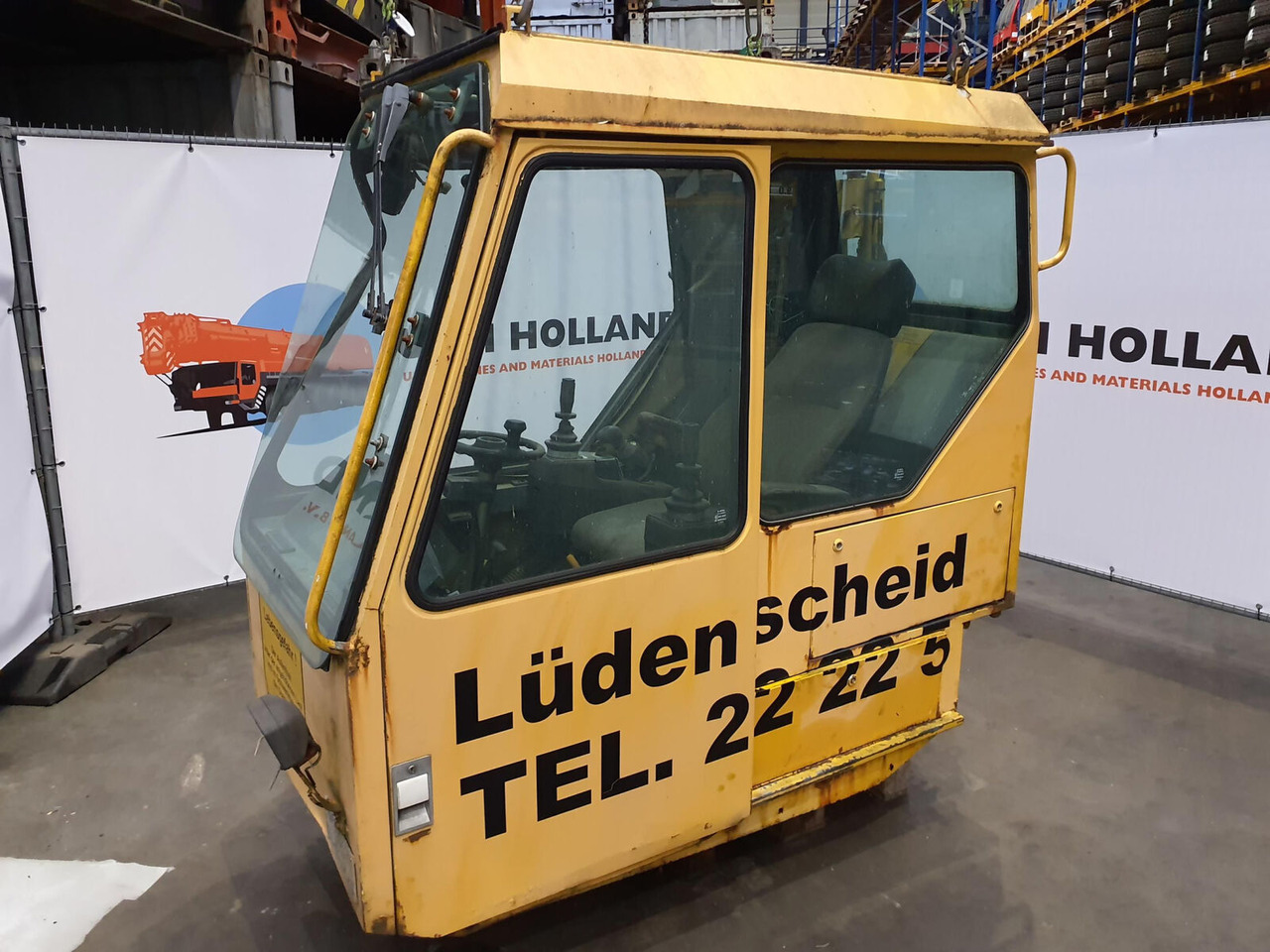 Liebherr LTM 1050 upper cabine - Cabine pour Grue: photos 1 Liebherr LTM 1050 upper cabine - Cabine pour Grue: photos 1