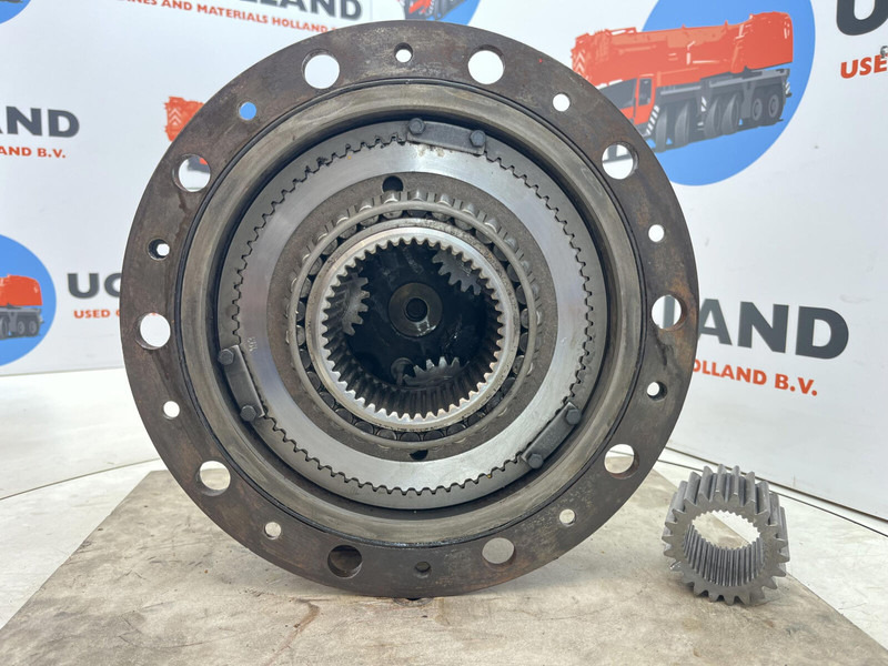 Liebherr LTM 1070 planetary gear 22-25-74-40-3pl-H135-46 - Suspension pour Grue: photos 5 Liebherr LTM 1070 planetary gear 22-25-74-40-3pl-H135-46 - Suspension pour Grue: photos 5