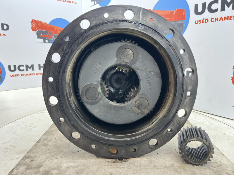Liebherr LTM 1080/1 planetary gear 22-25-74-40-3pl-H135-46 - Suspension pour Grue: photos 4 Liebherr LTM 1080/1 planetary gear 22-25-74-40-3pl-H135-46 - Suspension pour Grue: photos 4