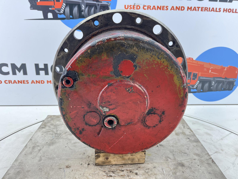 Liebherr LTM 1080 planetary gear 22-25-74-40-3pl-H135-46 - Suspension pour Grue: photos 1 Liebherr LTM 1080 planetary gear 22-25-74-40-3pl-H135-46 - Suspension pour Grue: photos 1