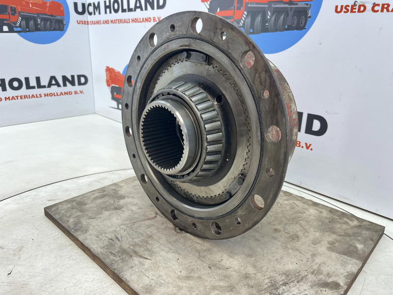 Liebherr LTM 1090 axle 5 planetary gear 22-25-74-40-3pl-H135-46 - Suspension pour Grue: photos 3 Liebherr LTM 1090 axle 5 planetary gear 22-25-74-40-3pl-H135-46 - Suspension pour Grue: photos 3