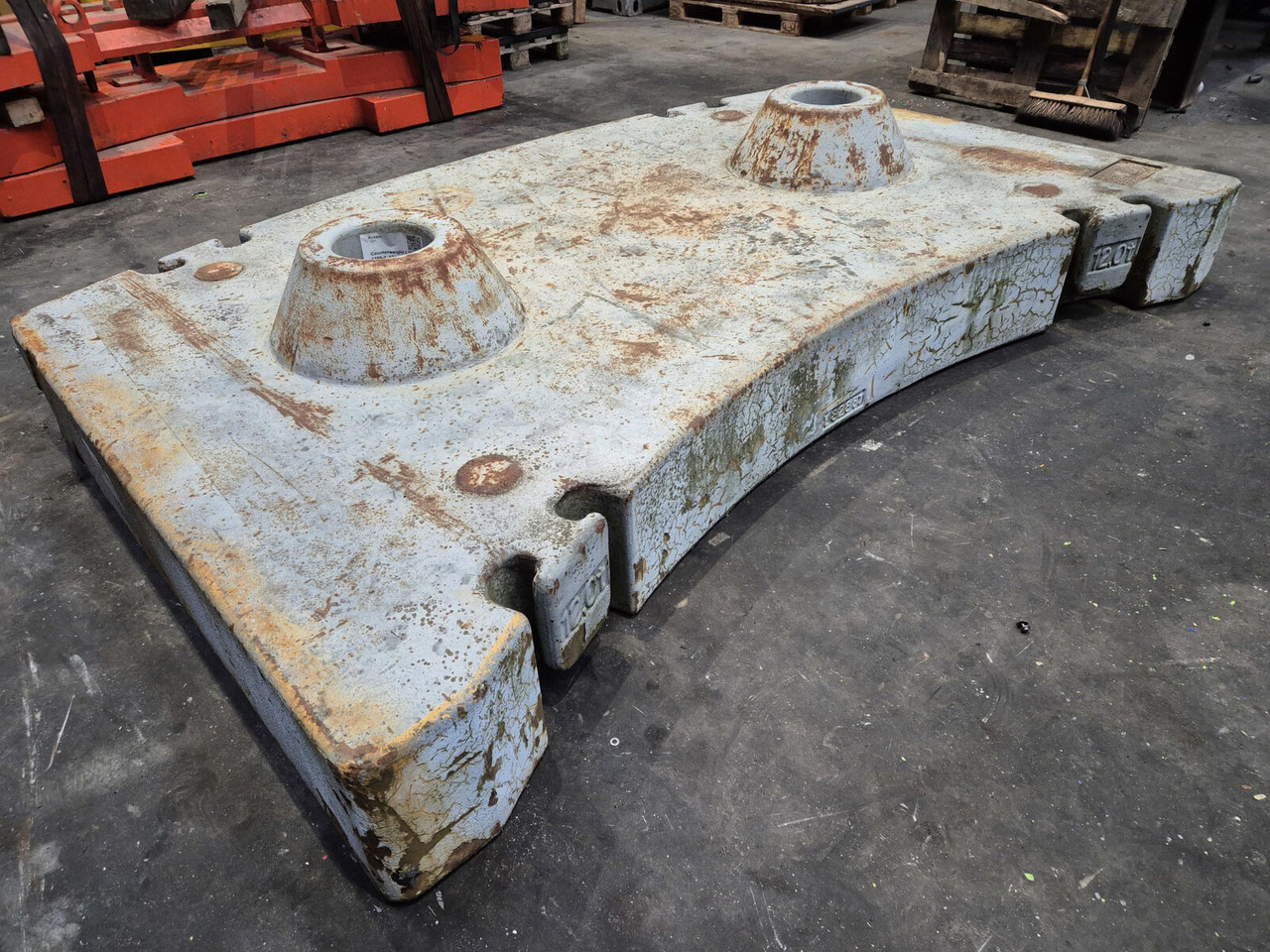 Liebherr LTM 1160-2 counterweight 12,0 ton - Contrepoids pour Grue mobile: photos 4 Liebherr LTM 1160-2 counterweight 12,0 ton - Contrepoids pour Grue mobile: photos 4