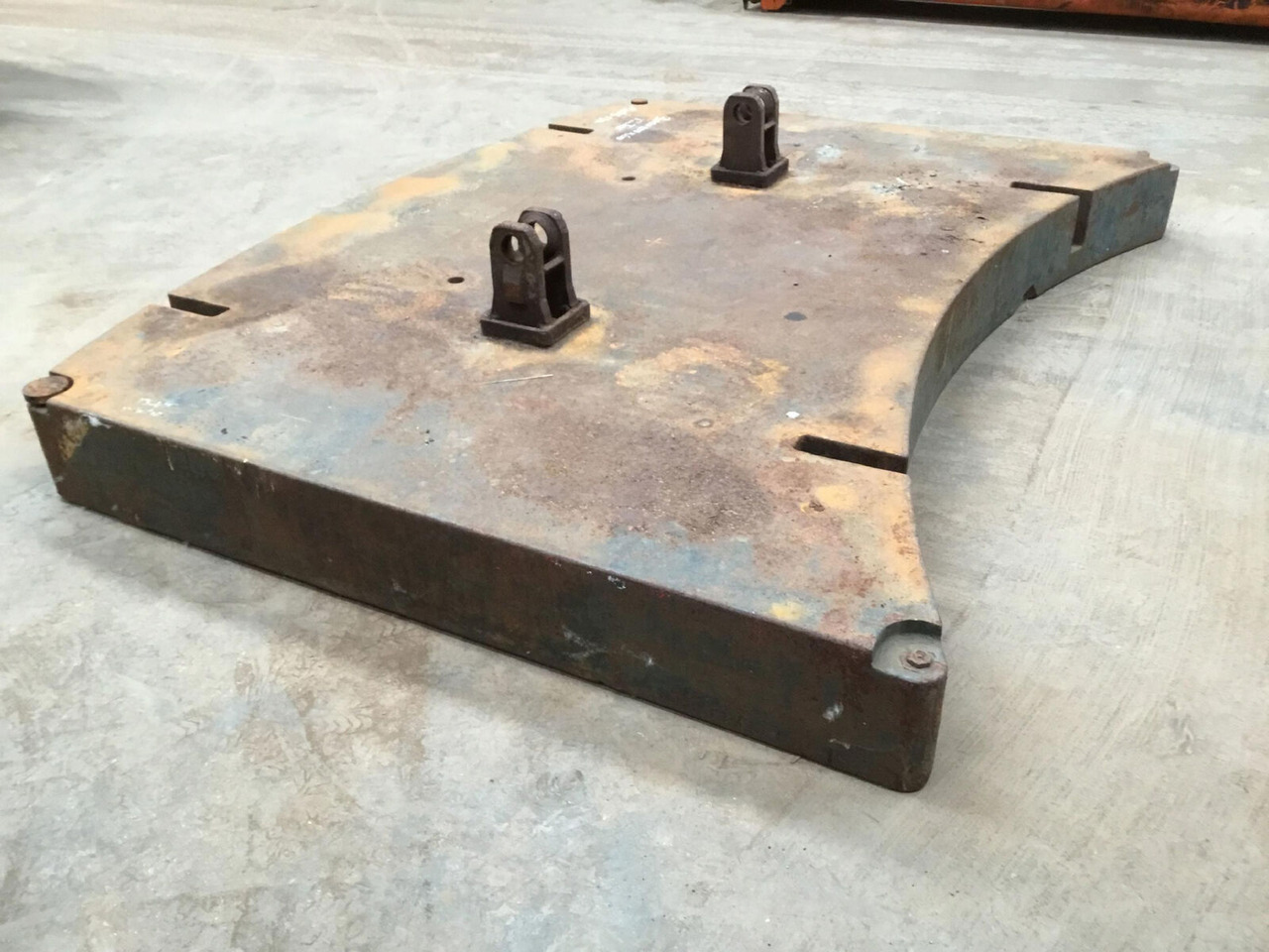 Liebherr LTM 1160 counterweight 12,0 ton - Contrepoids pour Grue mobile: photos 3 Liebherr LTM 1160 counterweight 12,0 ton - Contrepoids pour Grue mobile: photos 3