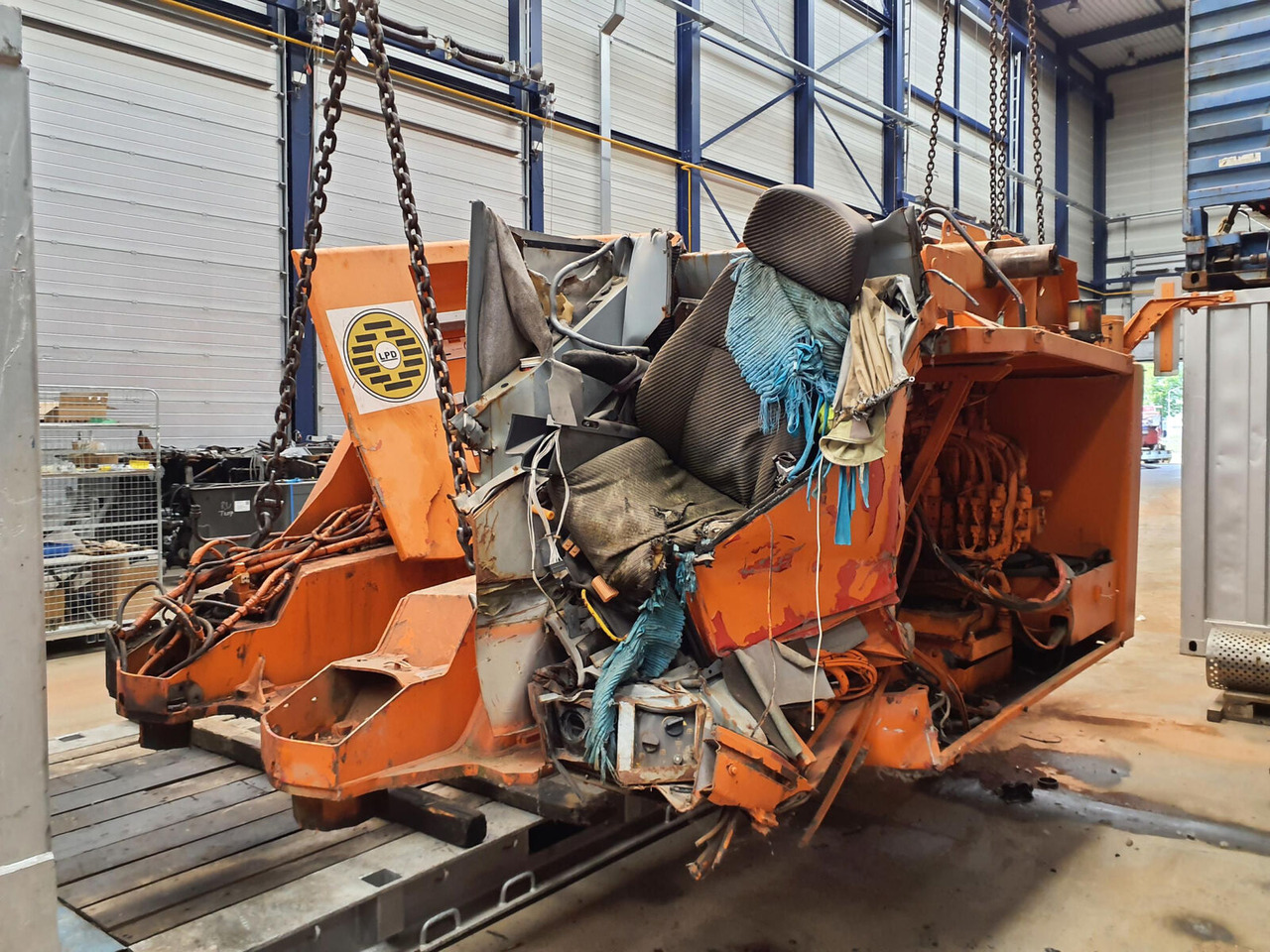Liebherr LTM 1200/1 Upper frame - Frame/ Châssis pour Grue mobile: photos 1 Liebherr LTM 1200/1 Upper frame - Frame/ Châssis pour Grue mobile: photos 1
