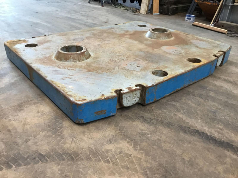 Contrepoids pour Engins de chantier Liebherr LTM 1250-6.1 counterweight 12,0 ton: photos 1