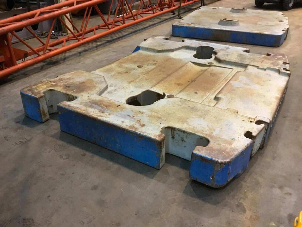 Liebherr LTM 1250-6.1 counterweight 12,5 ton - Contrepoids pour Grue mobile: photos 2 Liebherr LTM 1250-6.1 counterweight 12,5 ton - Contrepoids pour Grue mobile: photos 2