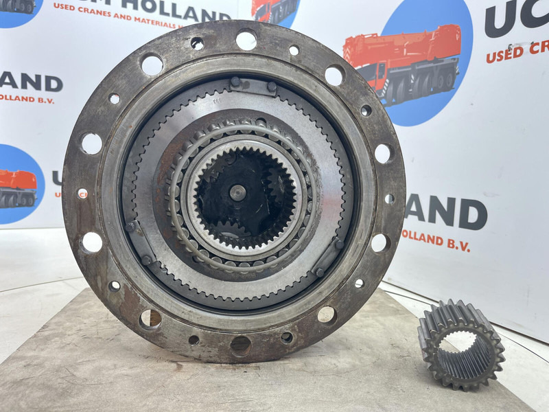 Liebherr Liebherr LTM 1060 planetary gear 22-25-74-38-3pl-H135-46 - Suspension pour Grue: photos 5 Liebherr Liebherr LTM 1060 planetary gear 22-25-74-38-3pl-H135-46 - Suspension pour Grue: photos 5