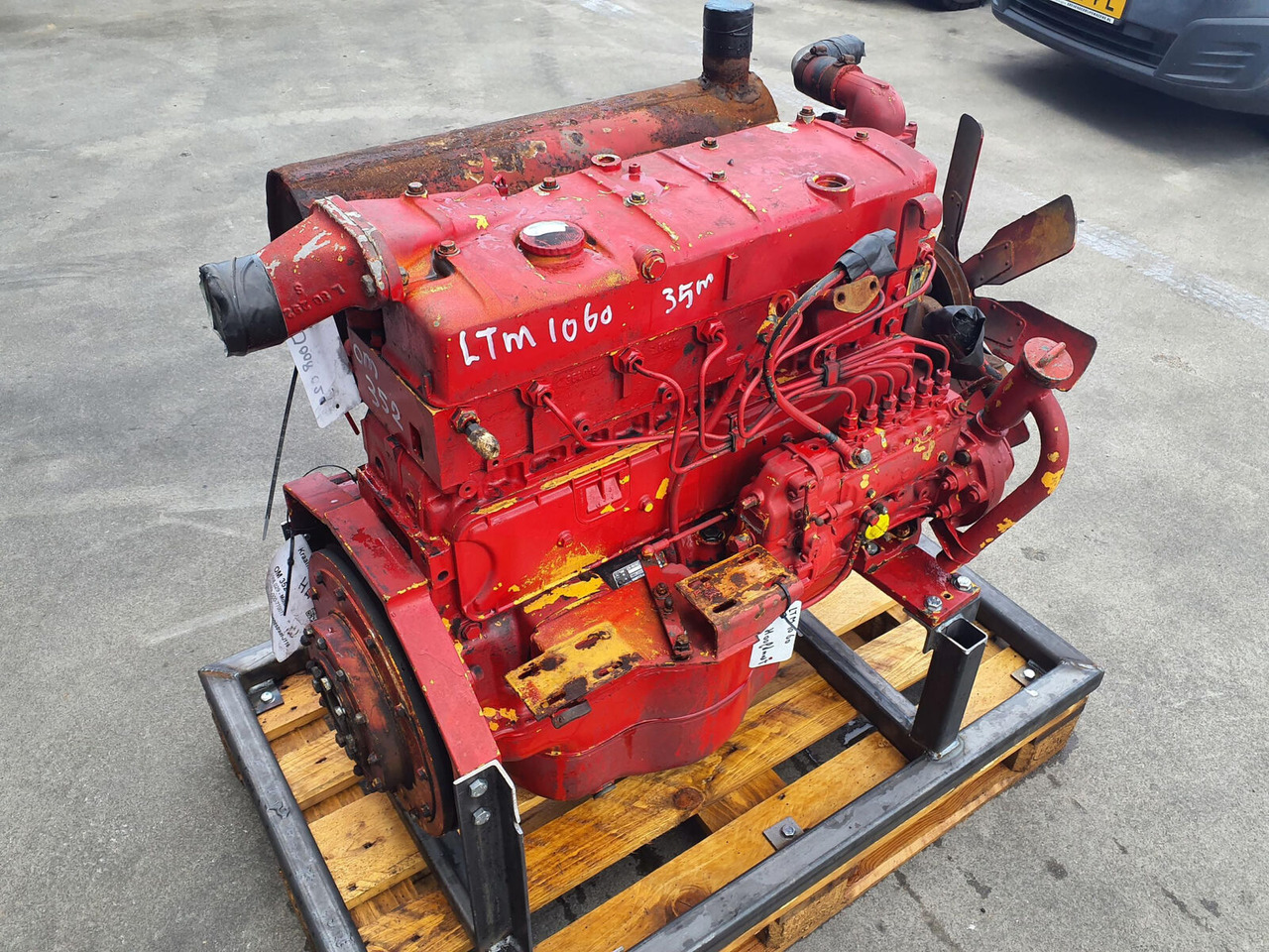 Mercedes-Benz LTM 1060 engine Mercedes OM 352 - Moteur pour Grue mobile: photos 2 Mercedes-Benz LTM 1060 engine Mercedes OM 352 - Moteur pour Grue mobile: photos 2