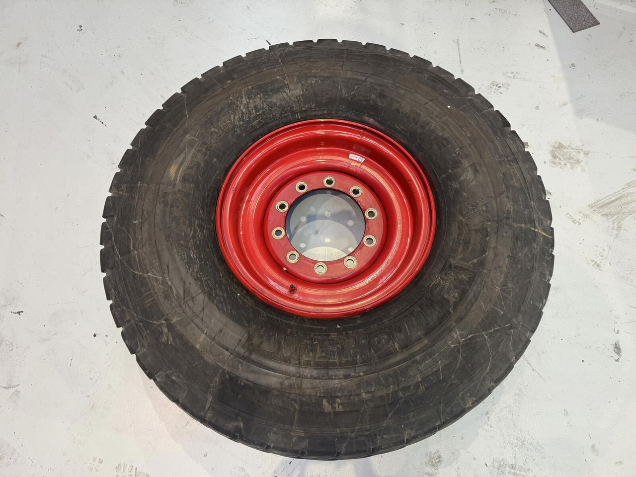 Michelin Wheel 445/95R25 10 12 1p - Roue complète pour Grue: photos 2 Michelin Wheel 445/95R25 10 12 1p - Roue complète pour Grue: photos 2
