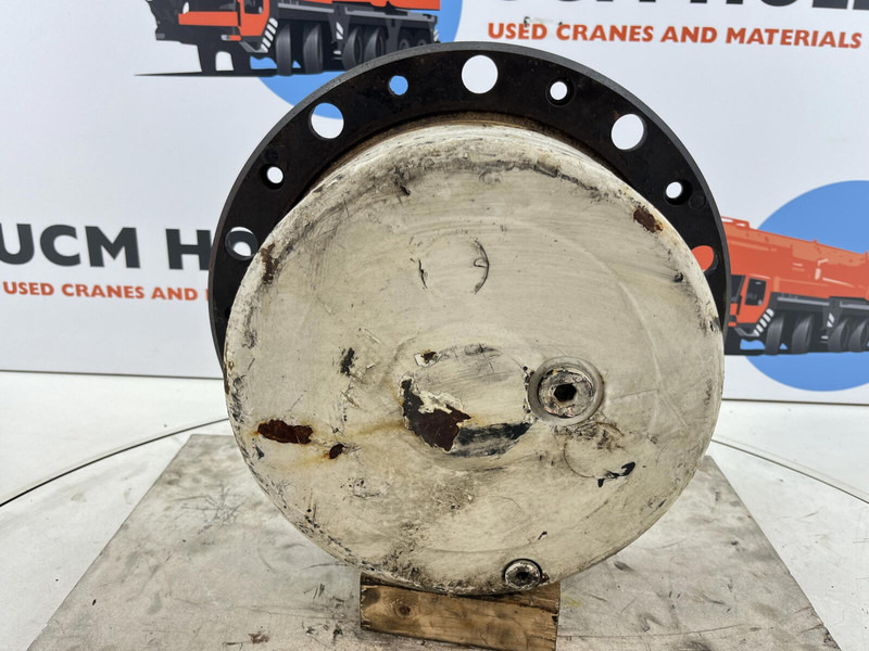 PPM 480 ATT planetary gear 22-25-74-38-3pl-H135-46 - Suspension pour Grue: photos 1 PPM 480 ATT planetary gear 22-25-74-38-3pl-H135-46 - Suspension pour Grue: photos 1
