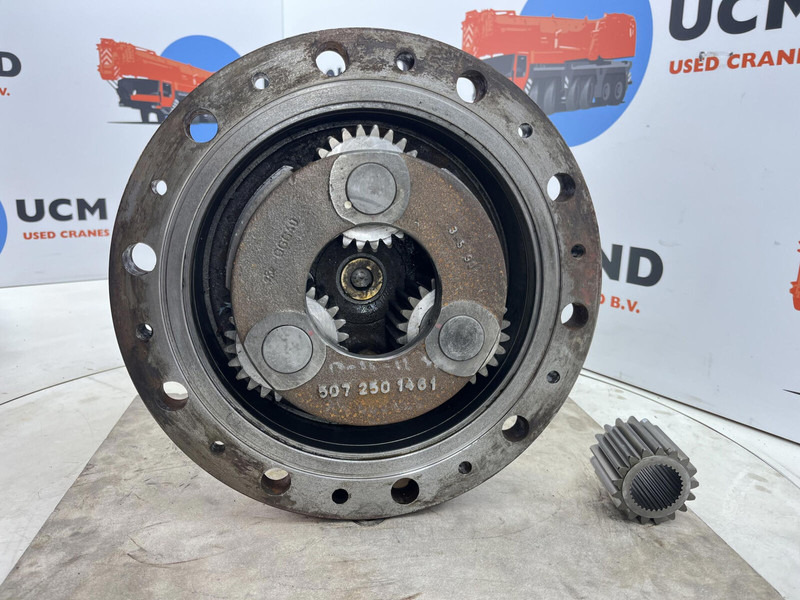 Planetary gear 17-24-N/A-32-3pl-H85-N/A - Suspension pour Grue: photos 4 Planetary gear 17-24-N/A-32-3pl-H85-N/A - Suspension pour Grue: photos 4