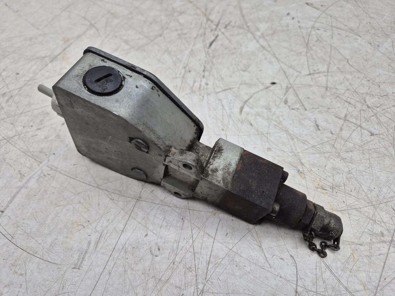 Rexroth Rexroth Pressure Switch HED-1-0A-40/350-L24 - Système électrique pour Grue: photos 3 Rexroth Rexroth Pressure Switch HED-1-0A-40/350-L24 - Système électrique pour Grue: photos 3