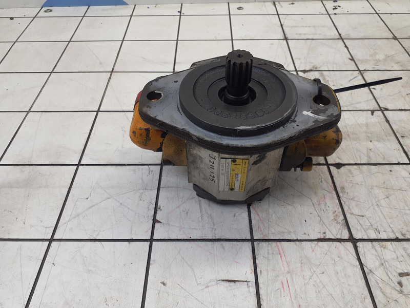 Sigma gear pump - Pompe hydraulique pour Grue: photos 3 Sigma gear pump - Pompe hydraulique pour Grue: photos 3