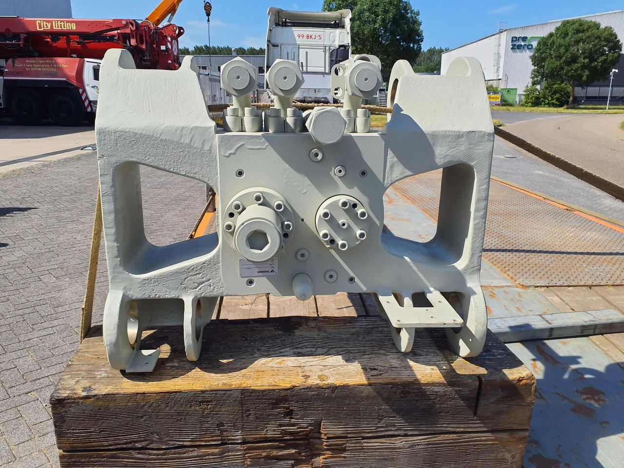 Tadano Faun AC 700 telescopic cylinder - Vérin hydraulique pour Grue mobile: photos 3 Tadano Faun AC 700 telescopic cylinder - Vérin hydraulique pour Grue mobile: photos 3