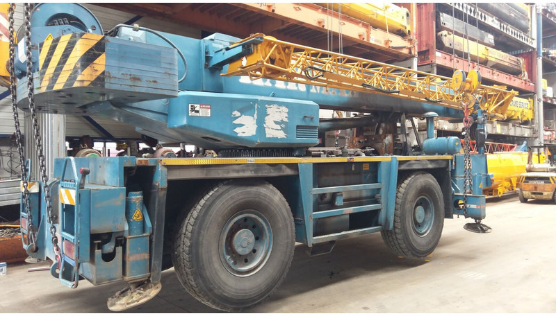 Terex 400 ATT - Grue tout-terrain: photos 3 Terex 400 ATT - Grue tout-terrain: photos 3