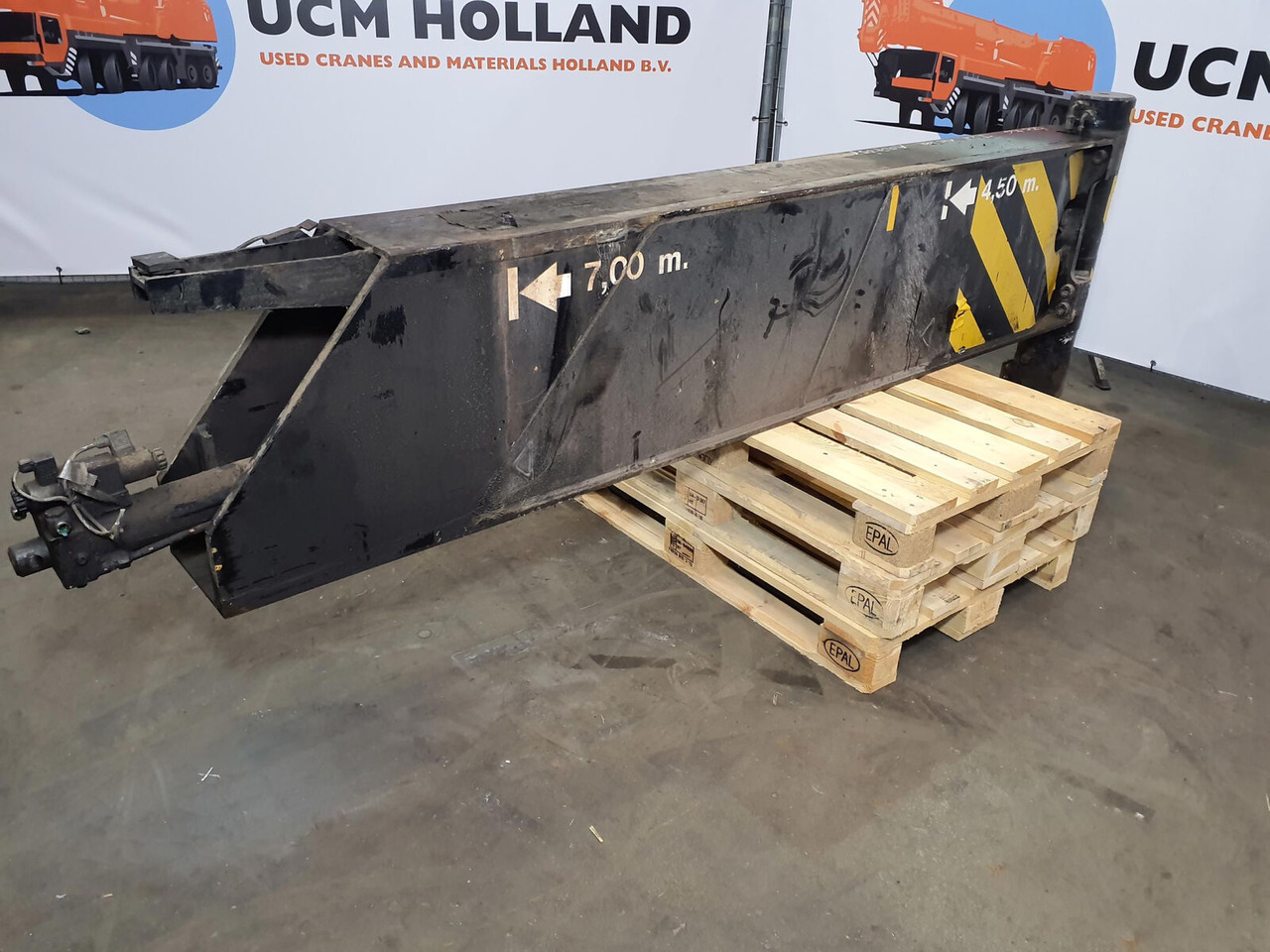 Terex AC 100 outrigger beam complete front - Suspension pour Grue: photos 4 Terex AC 100 outrigger beam complete front - Suspension pour Grue: photos 4