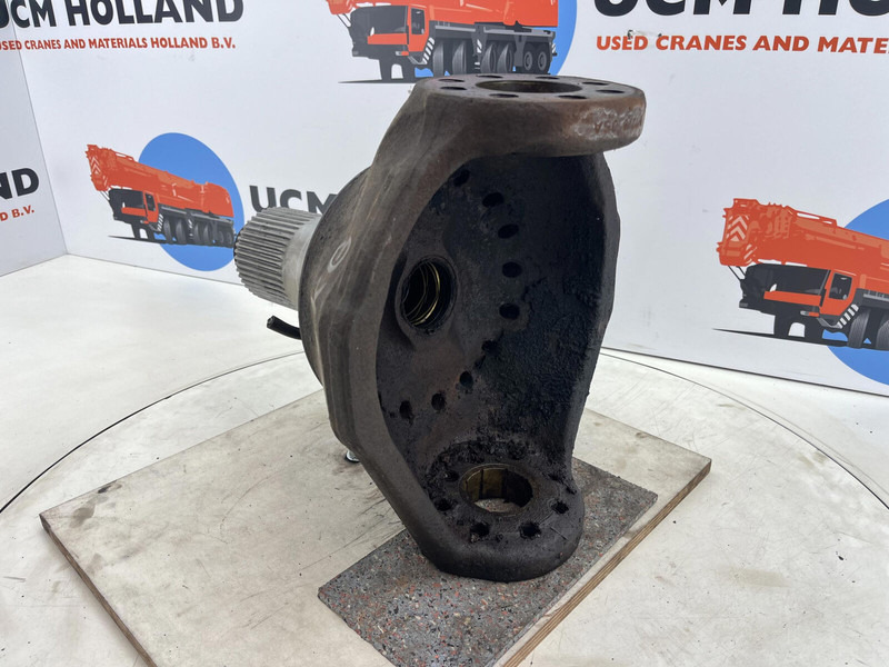 Terex AC 155 steering knuckle 16 holes axle 3 - Fusée d'essieu pour Grue: photos 4 Terex AC 155 steering knuckle 16 holes axle 3 - Fusée d'essieu pour Grue: photos 4