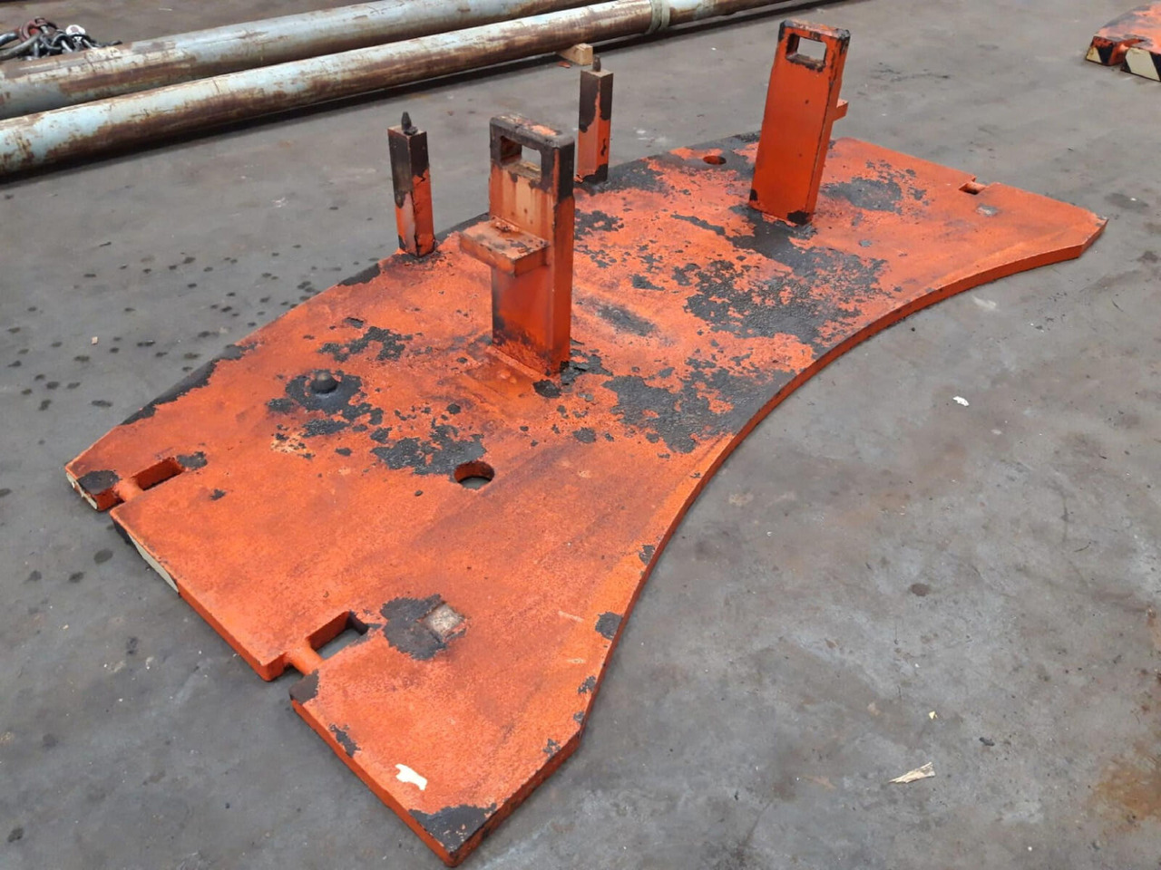 Terex AC 205 counterweight 1,2 ton - Contrepoids pour Grue mobile: photos 2 Terex AC 205 counterweight 1,2 ton - Contrepoids pour Grue mobile: photos 2