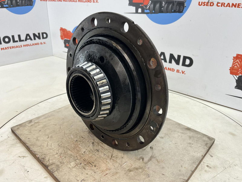 Terex AC 40-1 city planetary drive 17-24-67-32-3pl-H85-42 - Suspension pour Grue: photos 3 Terex AC 40-1 city planetary drive 17-24-67-32-3pl-H85-42 - Suspension pour Grue: photos 3