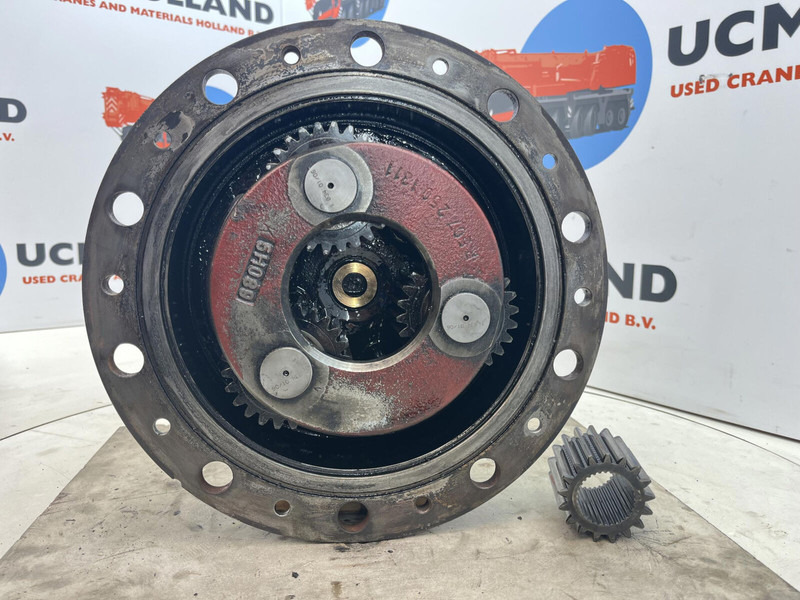 Terex AC 40-1 city planetary drive 17-24-67-32-3pl-H85-42 - Suspension pour Grue: photos 5 Terex AC 40-1 city planetary drive 17-24-67-32-3pl-H85-42 - Suspension pour Grue: photos 5