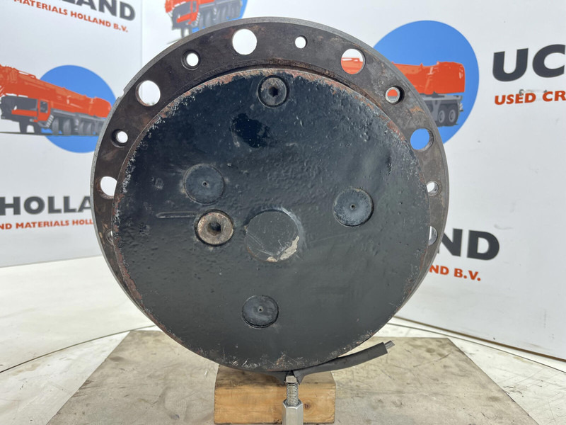 Terex AC 40-1 city planetary drive 17-24-67-32-3pl-H85-42 - Suspension pour Grue: photos 1 Terex AC 40-1 city planetary drive 17-24-67-32-3pl-H85-42 - Suspension pour Grue: photos 1