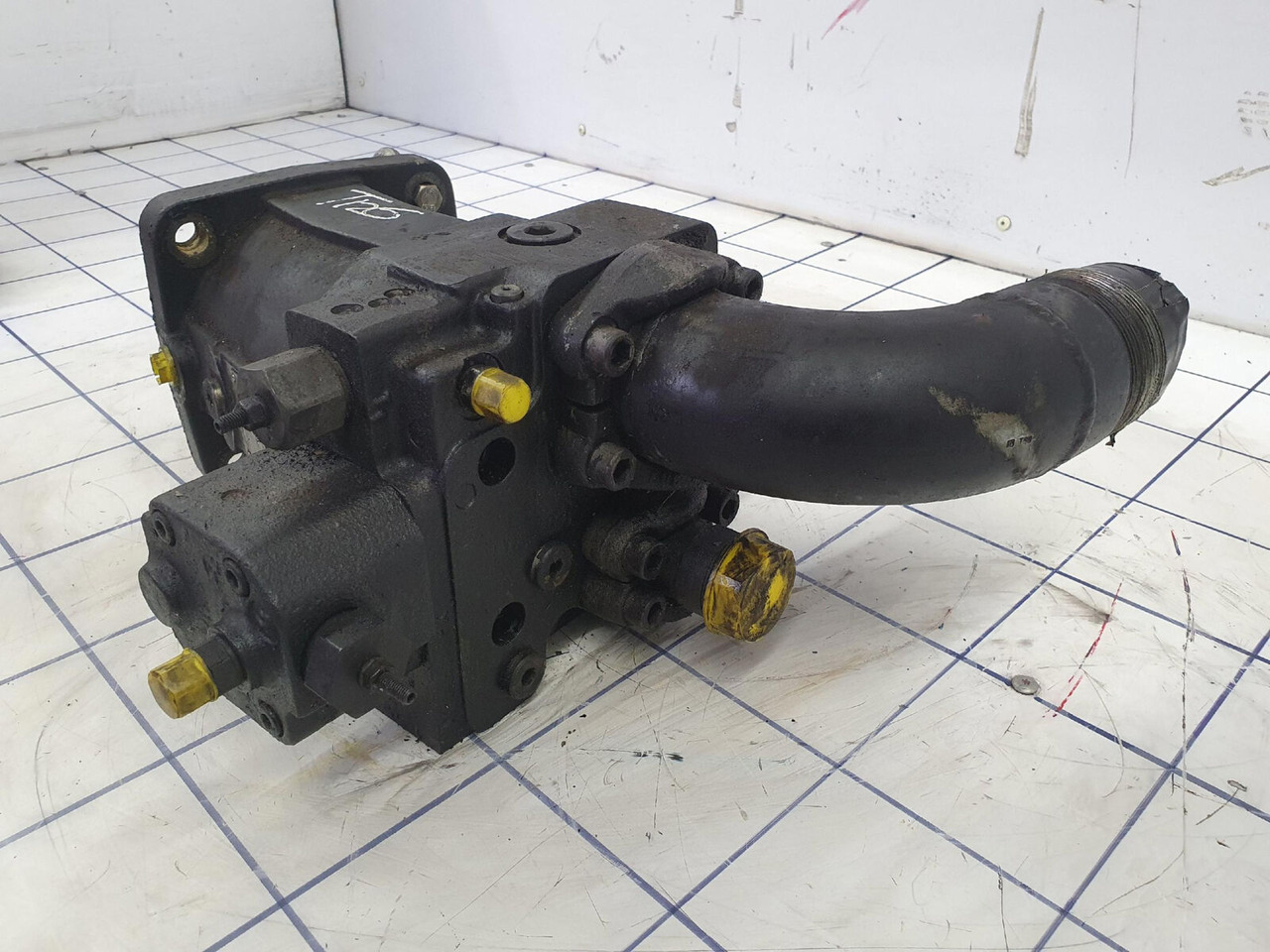 Terex AC 50 variable displacement pump - Pompe hydraulique pour Grue mobile: photos 5 Terex AC 50 variable displacement pump - Pompe hydraulique pour Grue mobile: photos 5